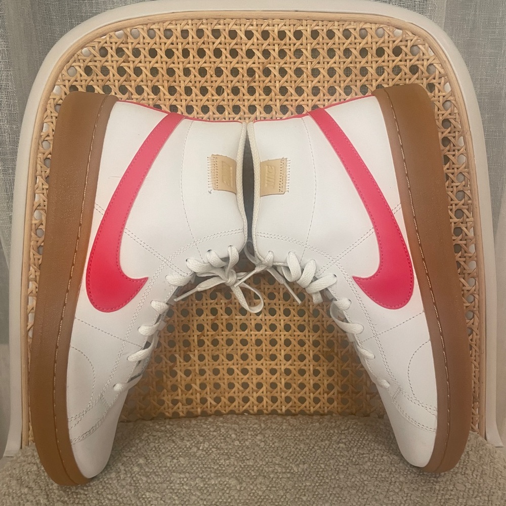 NWOT Nike Court Royale 2 Mid C21725101 White Red Sneakers - Picture 2 of 10